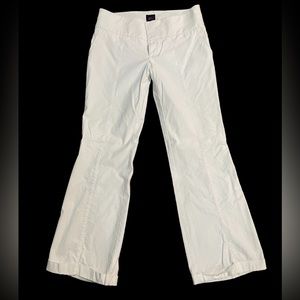 White flare denim pants in excellent condition! Used only once!
